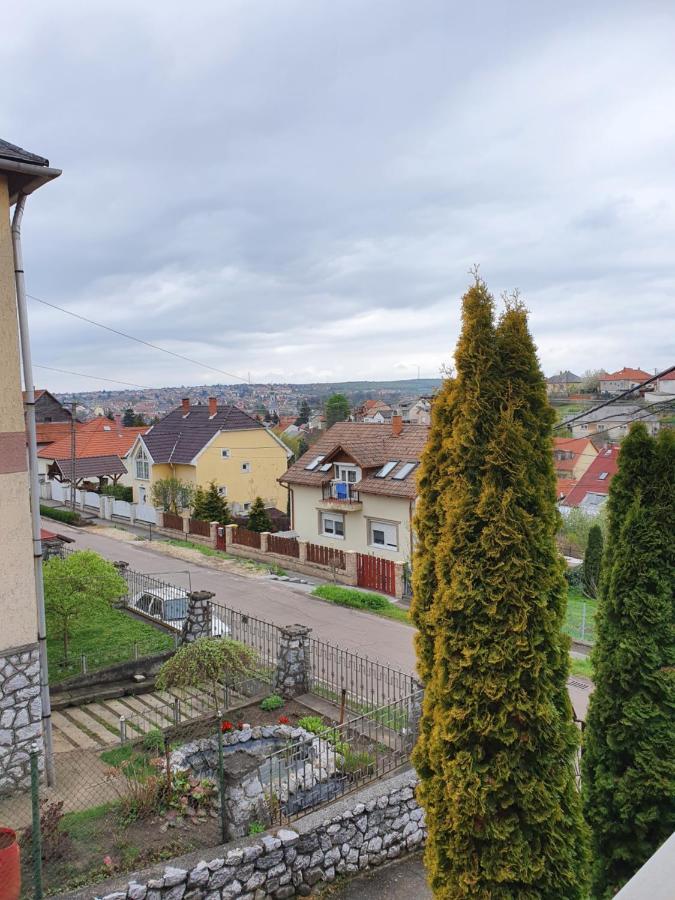 Almagyar Vendeghaz Hotel Eger Eksteriør billede